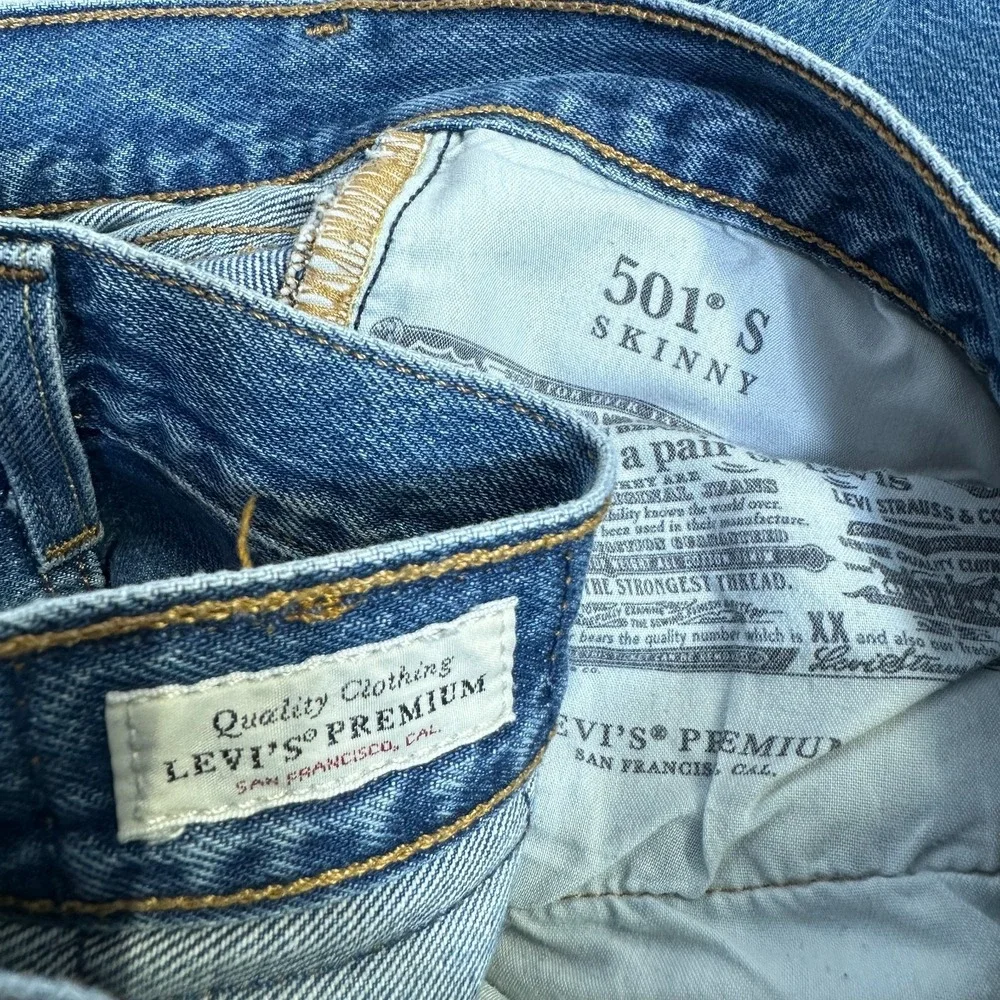 Levi's Premium 501 S Skinny Blue Jeans Women size W28 L30 Medium Wash Button Fly - Picture 7 of 11